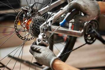 Atelier partagé d&#39;autoréparation vélo